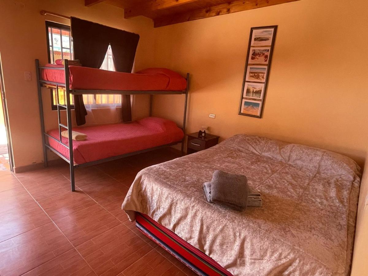Hostal El Amigo Lucho ซานเปโดร เด อาตากามา ภายนอก รูปภาพ
