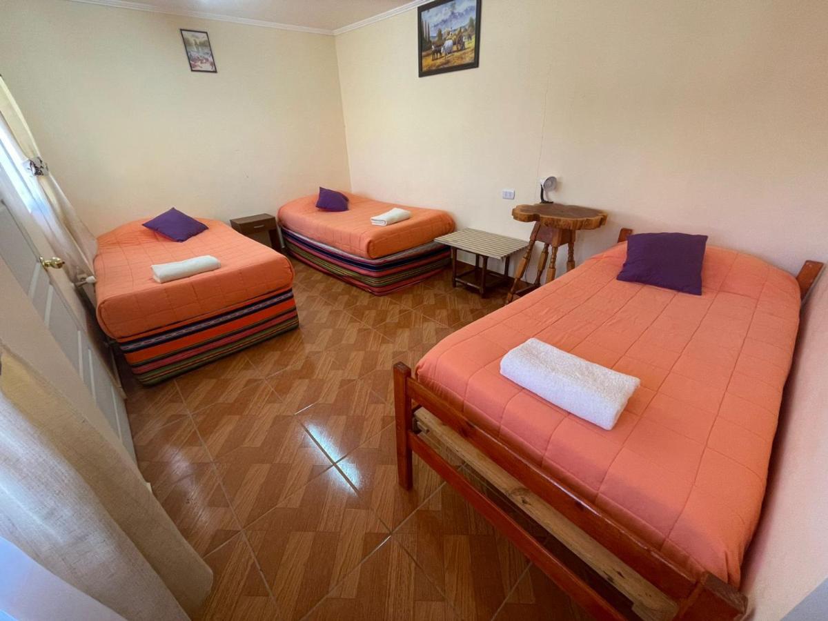 Hostal El Amigo Lucho ซานเปโดร เด อาตากามา ภายนอก รูปภาพ