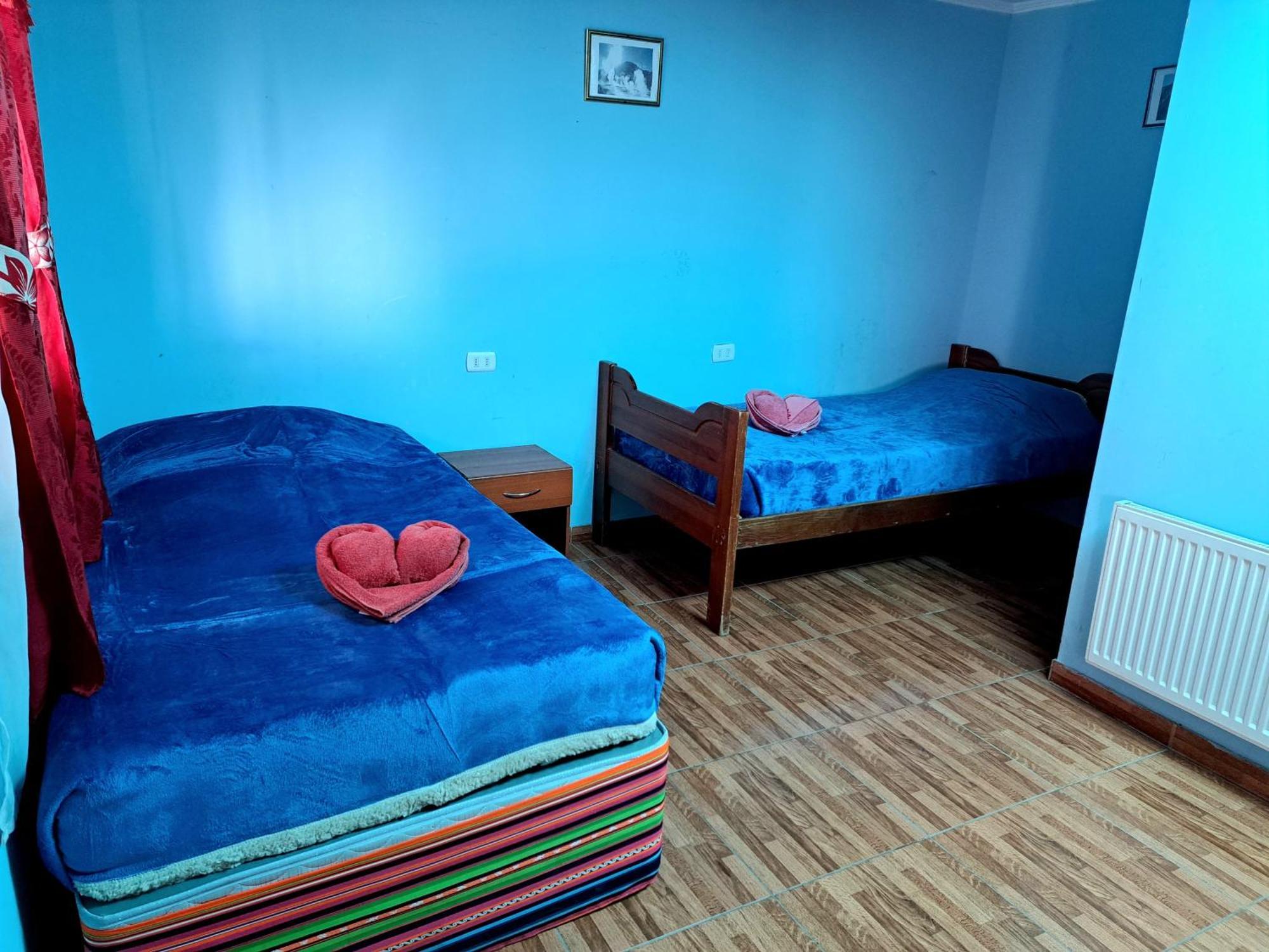 Hostal El Amigo Lucho ซานเปโดร เด อาตากามา ภายนอก รูปภาพ